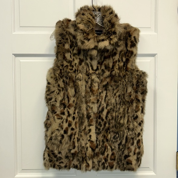 Adrienne Landau Women’s Rabbit Fur Vest Size M - Picture 1 of 12